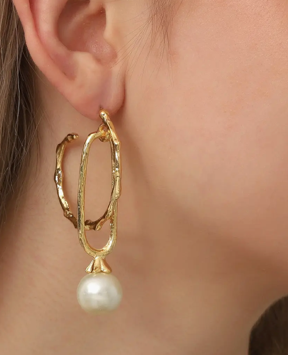 Pearl Drop Earring